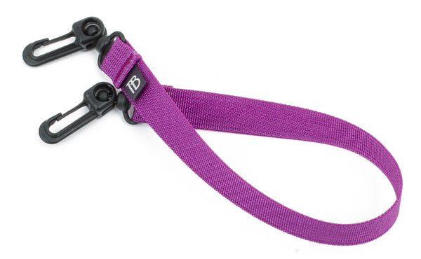 A 16-inch Ultraviolet (purple) Key Strap with a snaphook at either end.